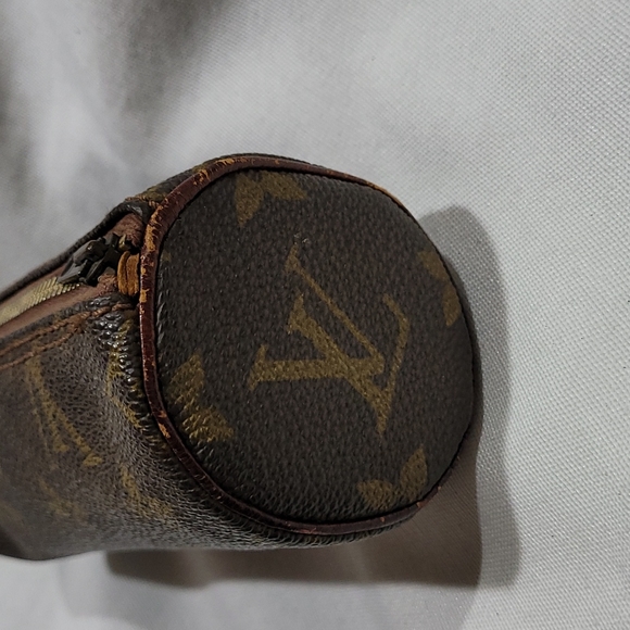 Auth Louis Vuitton Papillon Pouch vtg - Picture 4 of 15